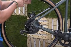 Taller bicicletas Decathlon ‘economía circular’ con incentivos para reparar y reciclar bicicletas
