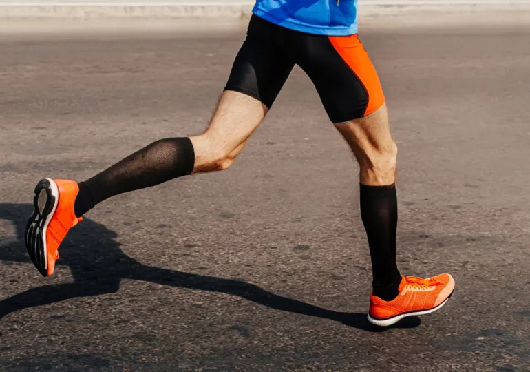 Medias de compresión en ciclistas: beneficios y recomendaciones 6 medias de compresion