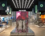 Van Rysel abre su primera tienda y da un gran paso en su camino para convertirse en una de las mejores marcas de bicicletas del mundo 12 Van Rysel abre su primera tienda propia