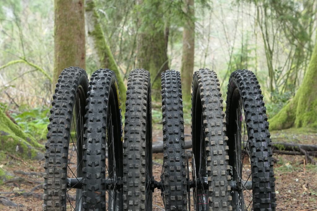 maxxis-vs-schwalbe-vs-continental-mejores-cubiertas-mtb-2025