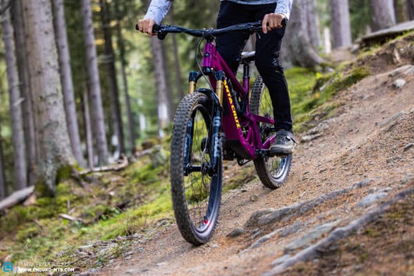 Santa Cruz Bronson 2025