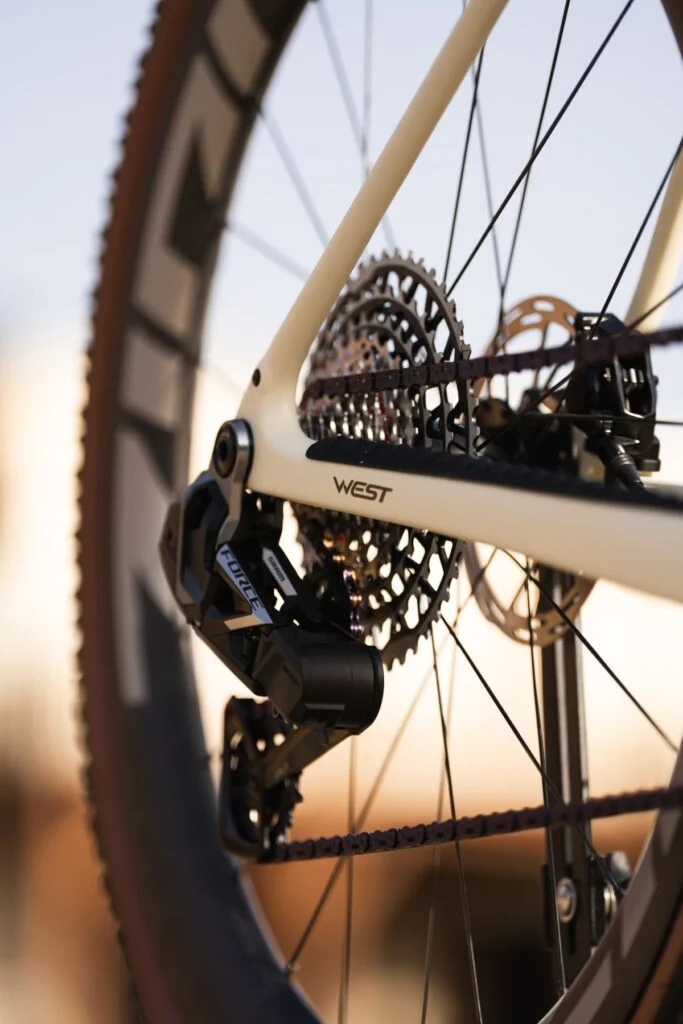 Megamo West 2026: renovación de la bicicleta gravel más versátil de la marca 2 Megamo West