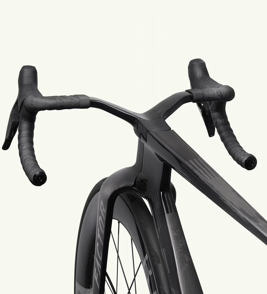 ¿La geometría de la Factor de carretera por fin evoluciona? 3 manillar de una Factor One