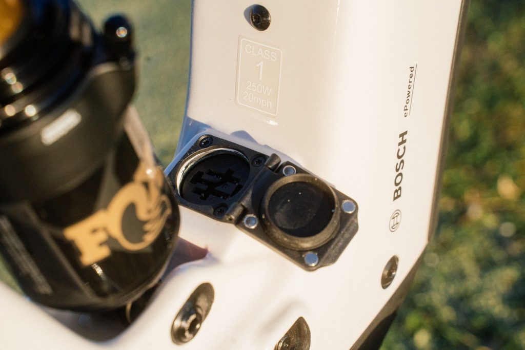 Pivot Shuttle LT 2026: Análisis Técnico de la Nueva e-MTB de Enduro Radical 4 pivot shuttle Configuraciones de montaje y componentes