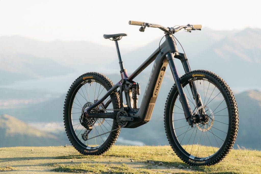 Pivot Shuttle LT 2026: Análisis Técnico de la Nueva e-MTB de Enduro Radical 2 pivot shuttle