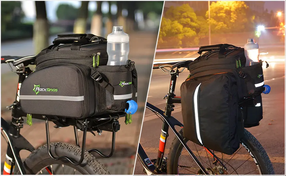 Bolsa trasera ROCKBROS 17-35L montada en bicicleta con funda de lluvia desplegada
