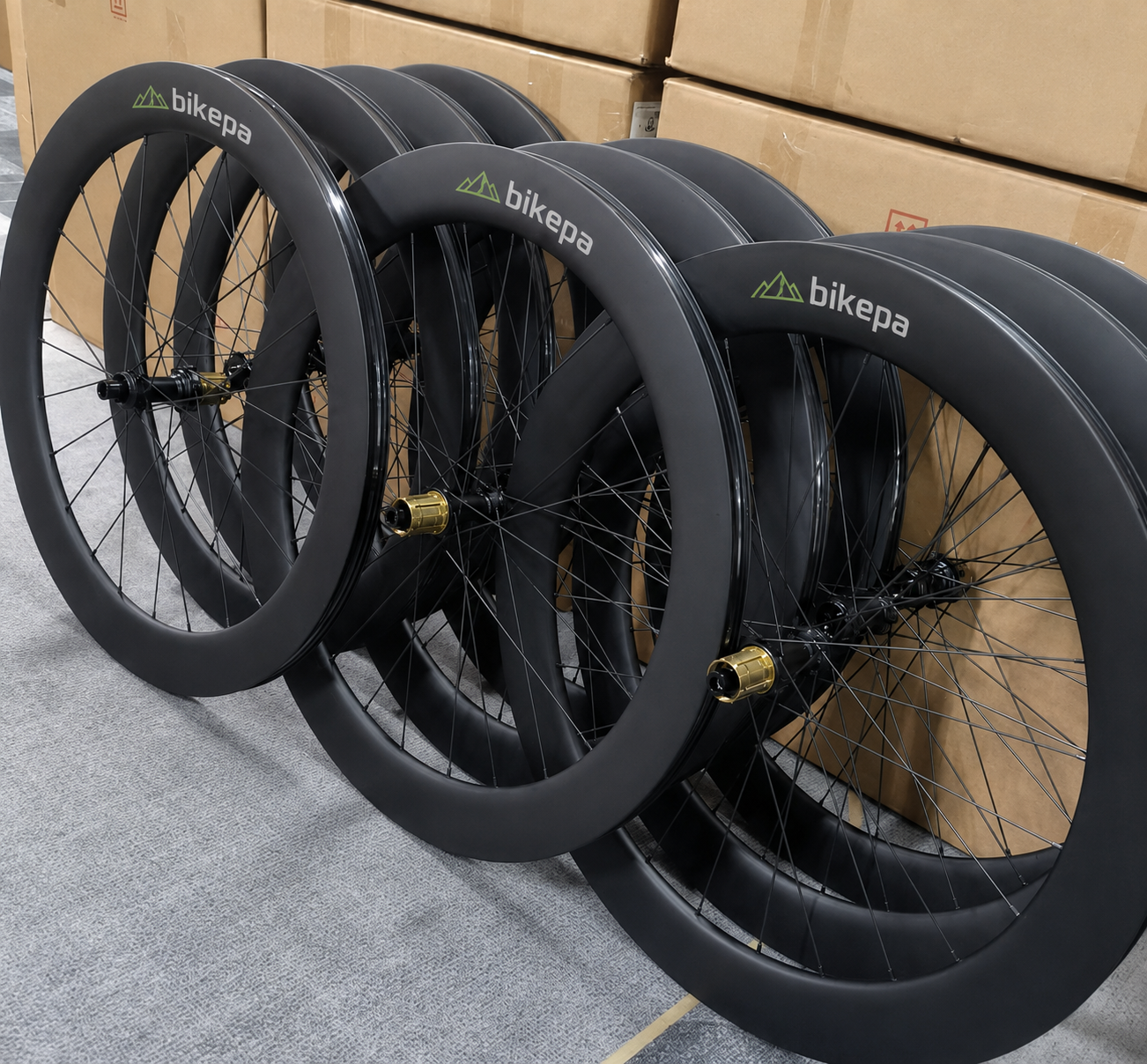 Ruedas de carbono para gravel montadas en taller